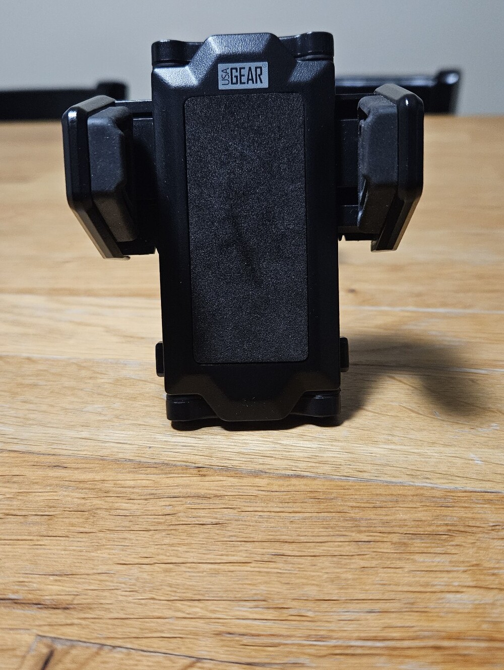 USA Gear Universal Black Phone Mount Mobile Cell Phone Cars Bikes Mobile Holder